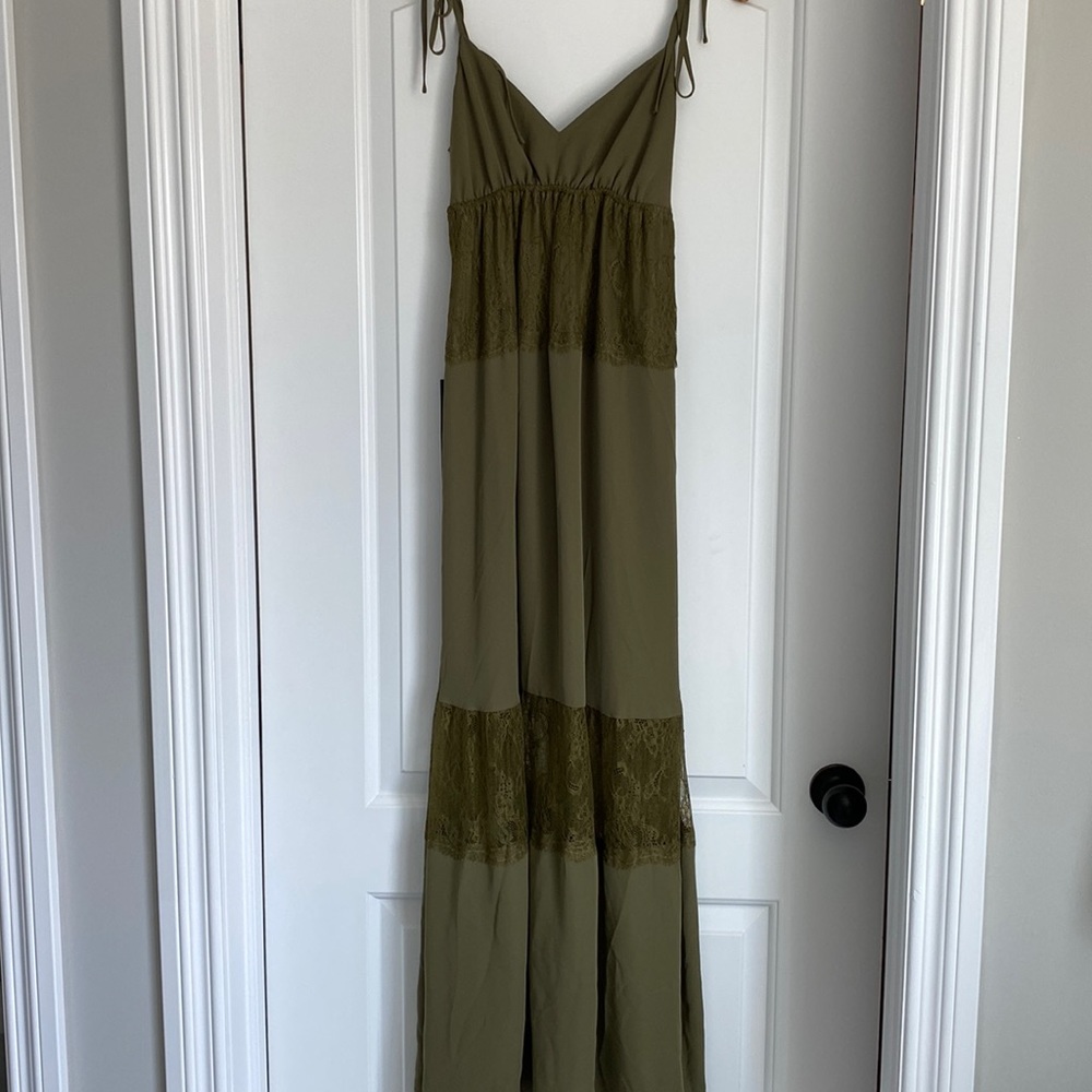 Tania lace trim maxi dress, brand Bebe, color olive green, size xxs